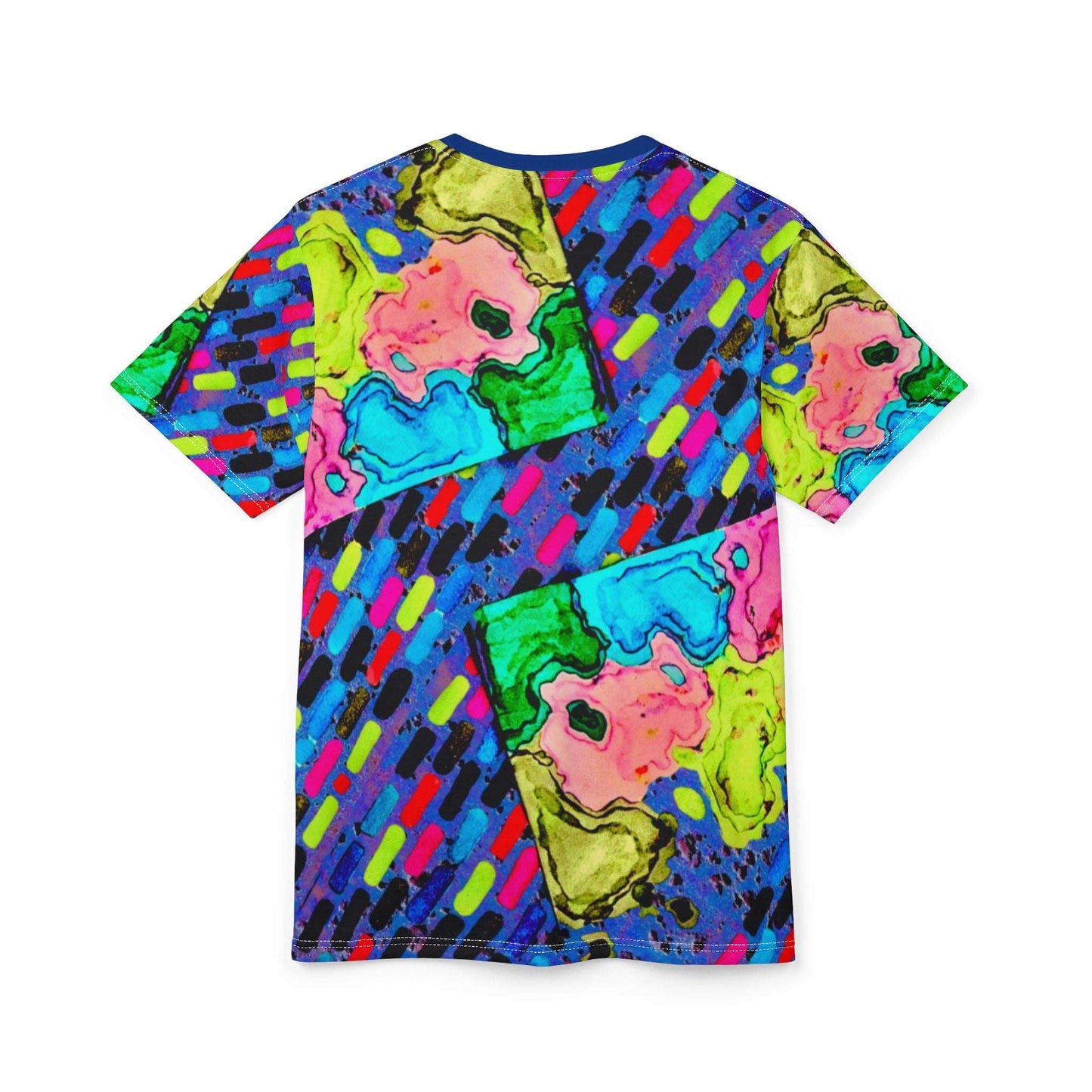 Painted Retro – Vintage-Inspired Abstract Tee